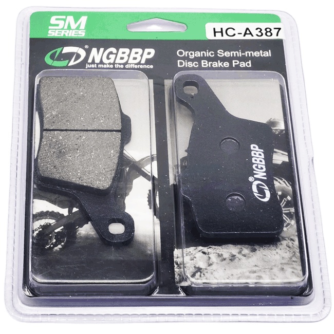 NGBBP 雪杜（Ski-Doo）零件和配件 有机雪地摩托车刹车片 适用于以下 Ski-Doo 车型： Tundra（苔原）550F Summit（峰会）X 800R Tundra（苔原）600 Renegade（叛逆者）1200 MXZ 850 Freeride 800R Expedition GSX Grand Touring 配件编号：507032486、507032489